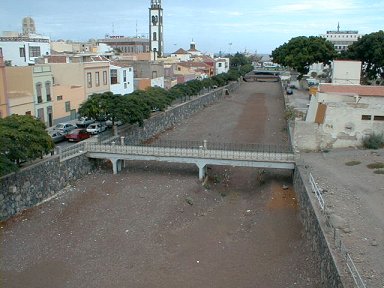 Santa Cruz's main river - dry as usual